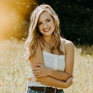 Meet your Posher, Ashlynn